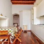 Cozy And Fancy Studio On The Navigli By Easylife