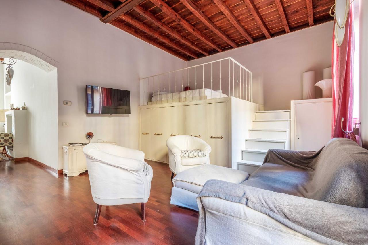 Cozy And Fancy Studio On The Navigli By Easylife Apartment *