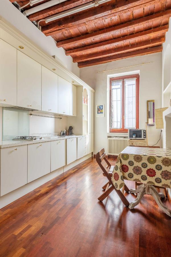 Cozy And Fancy Studio On The Navigli By Easylife Apartment Mailand